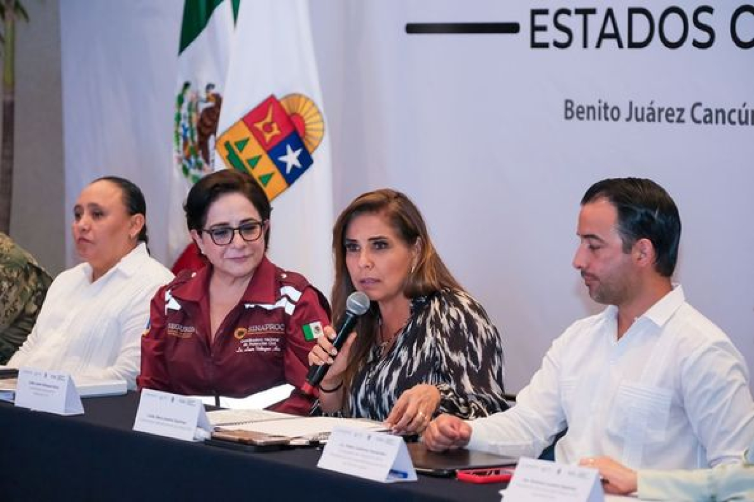 Presentan el nuevo protocolo ante amenaza de huracanes en Quintana Roo