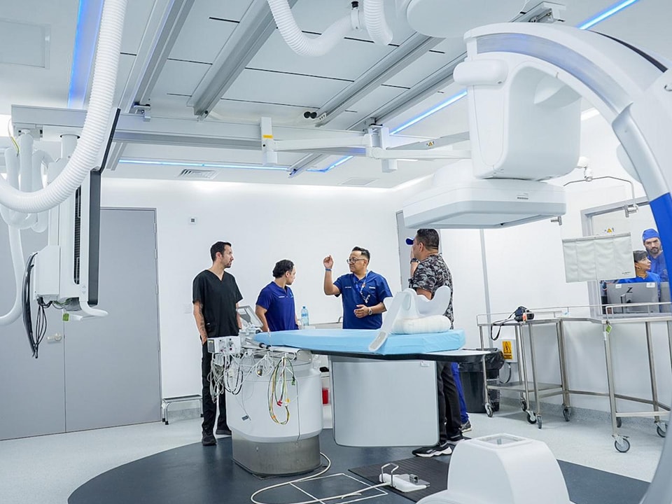Fortalece SESA capacitación a personal de hemodinamia en Hospital General de Cancún