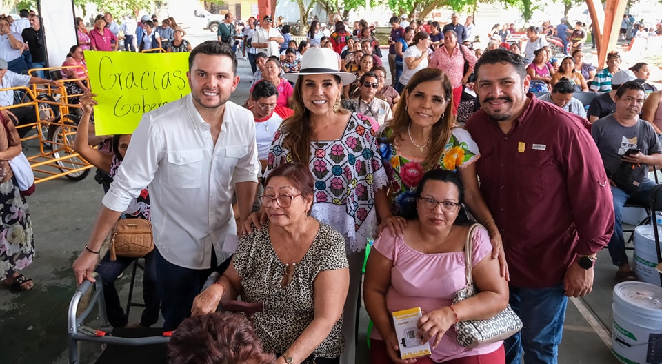 Con Caravana del Bienestar, Mara Lezama acerca justicia social a vecinos de Payo Obispo en Chetumal