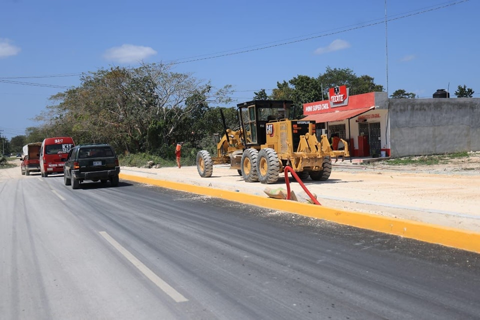Avanza en un 90% la construcción de la carretera Rancho Viejo en Ciudad Mujeres