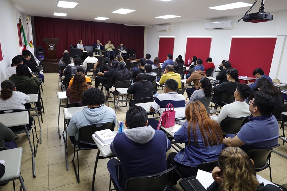 IEQROO promueve elecciones judiciales, en estudiantes