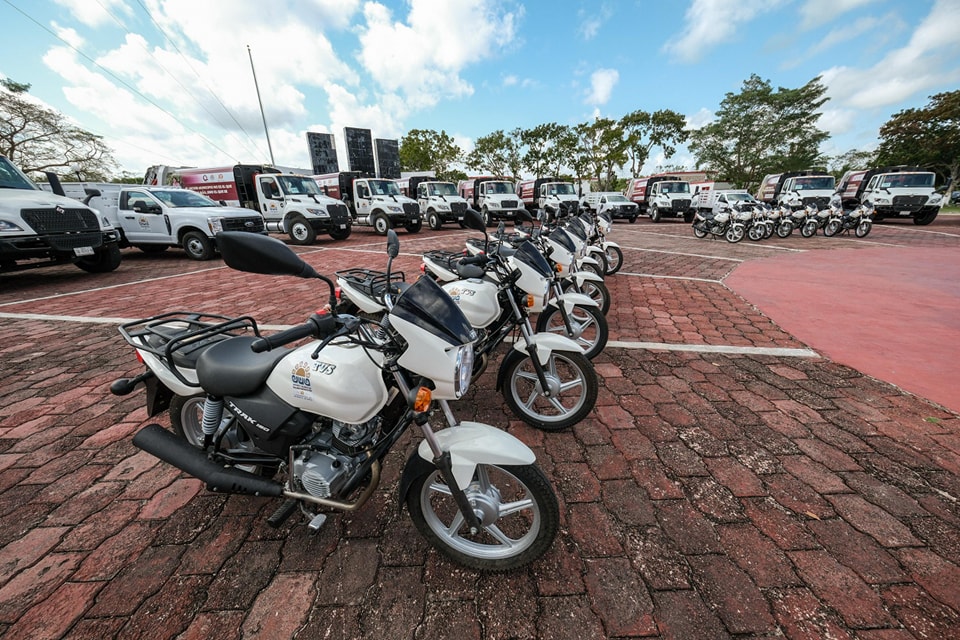 Entrega Mara Lezama 20 camiones para mejorar el servicio de recolección de basura en Chetumal