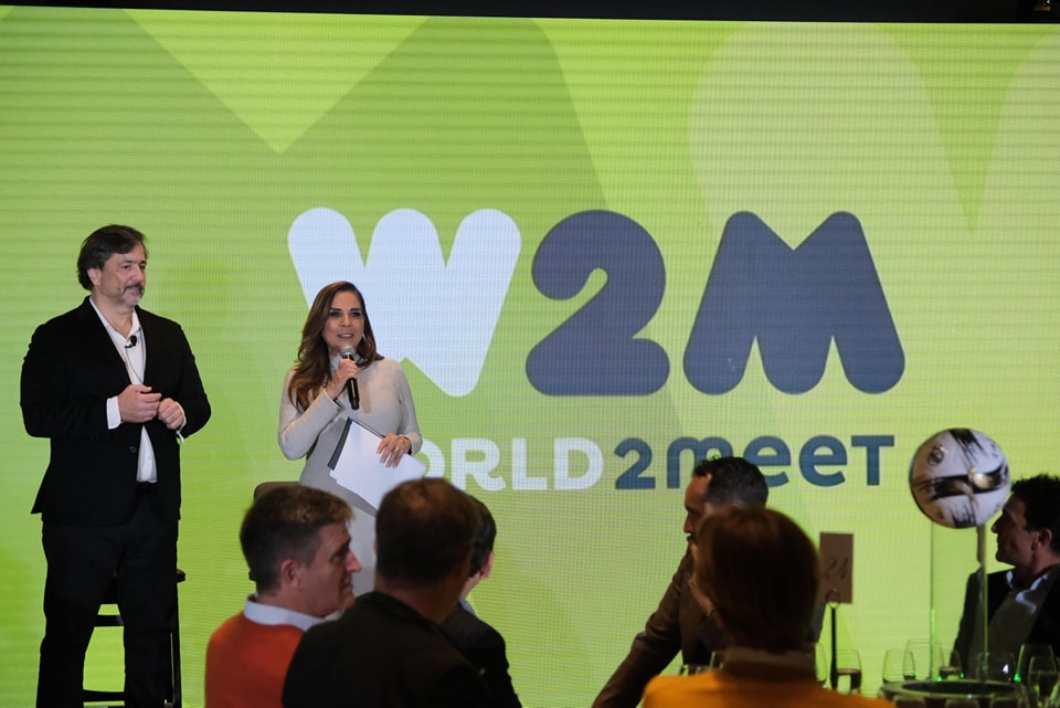 World2Fly anuncia vuelos diarios a Cancún: Mara Lezama