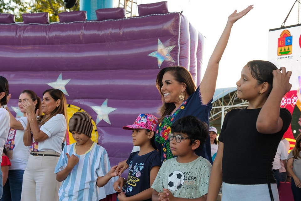 Inicia Mara Lezama en Chetumal, celebración de Reyes Magos junto a miles de niños