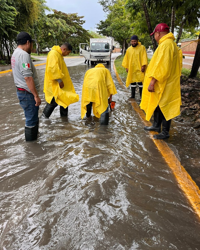 Reacción inmediata del gobierno de Solidaridad ante encharcamientos pluviales
