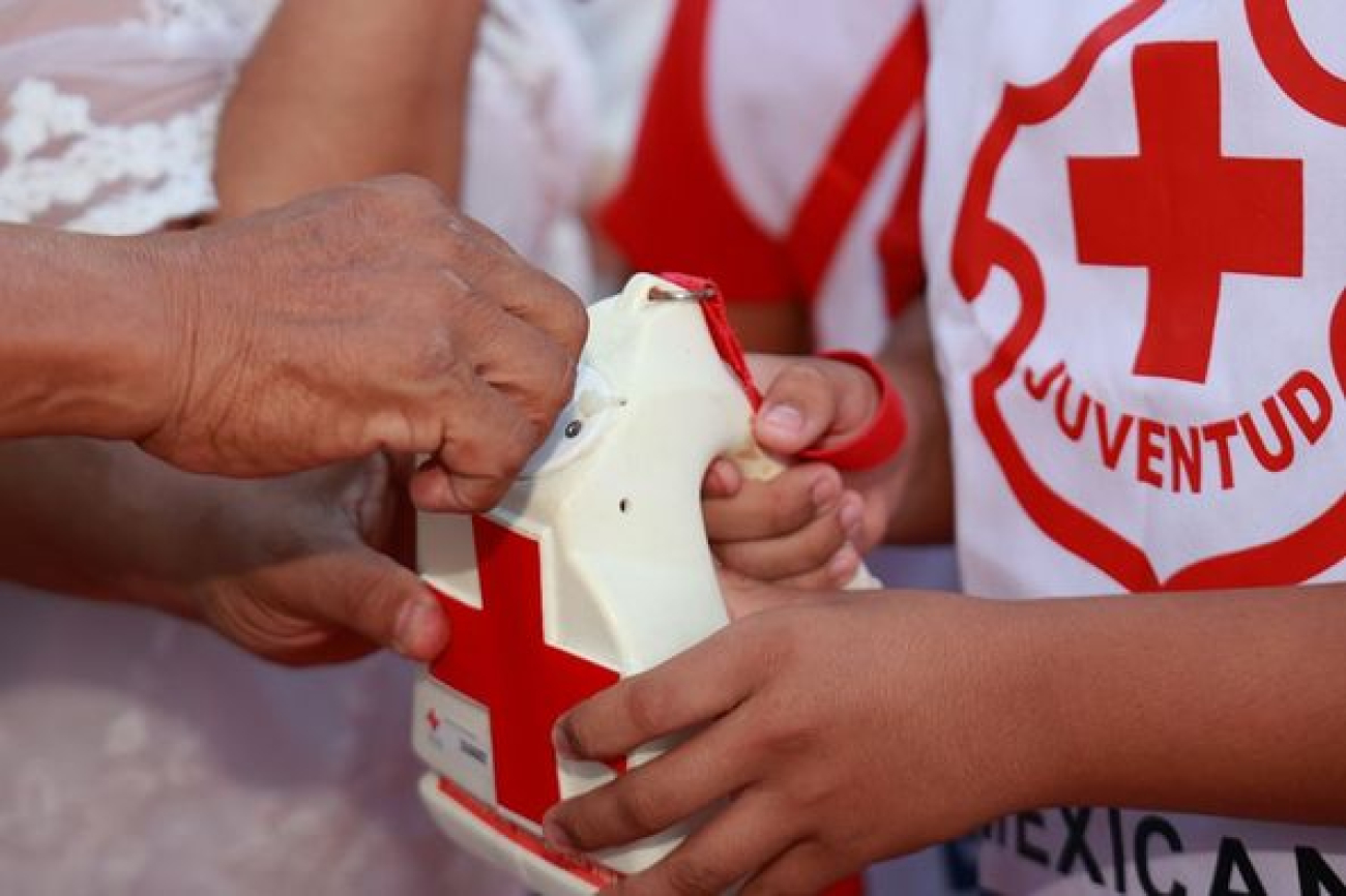 Cruz Roja de Isla Mujeres  arrancó su colecta para comprar nueva ambulancia