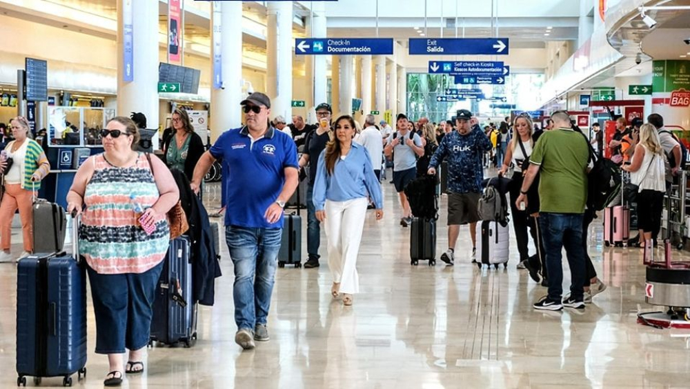 Quintana Roo anuncia implementación de visado electrónico a turistas brasileños
