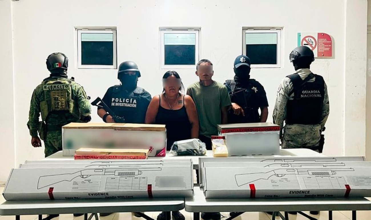 Presenta Fiscalía de Quintana Roo a tres detenidos tras persecución en Chetumal