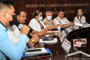 Realizan la primera sesión del comité municipal de fenómenos hidrometeorológicos en Isla Mujeres